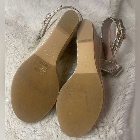 Stuart Weitzman Lexia Gold Wedge - Picture 4 of 5